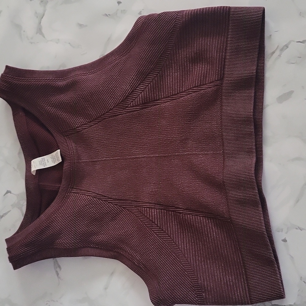 Aerie Offline High-Neck tank/sports bra